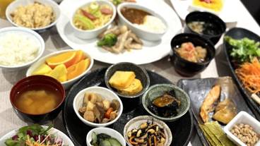 朝食ビュッフェ / 28
