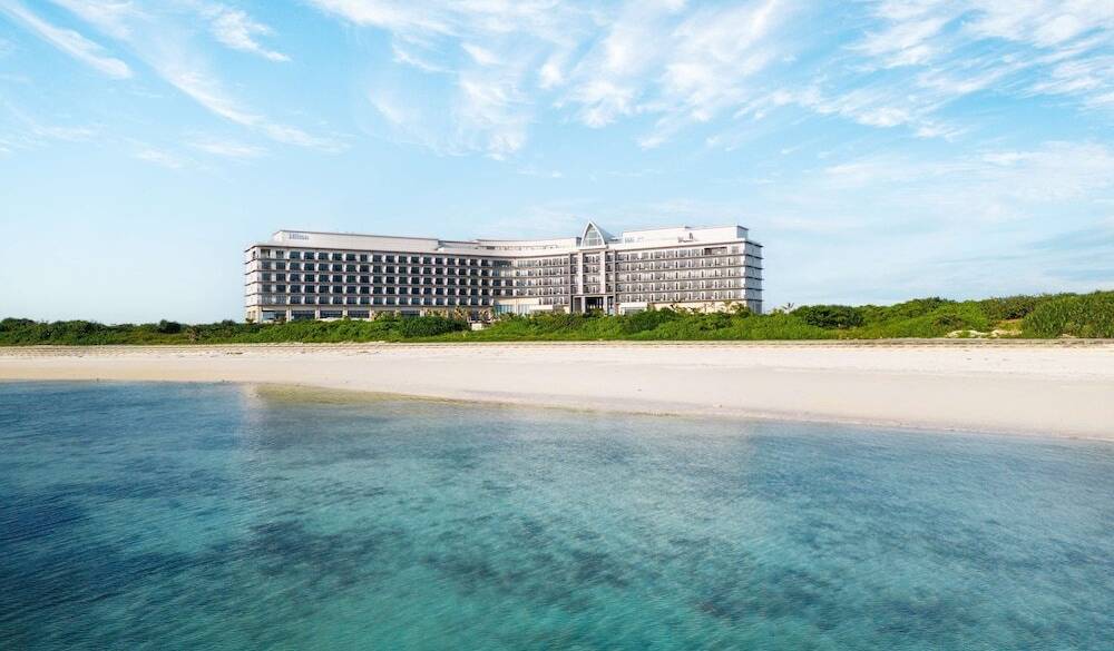 海絶景を目の前に
爽やかにチェックイン / 4