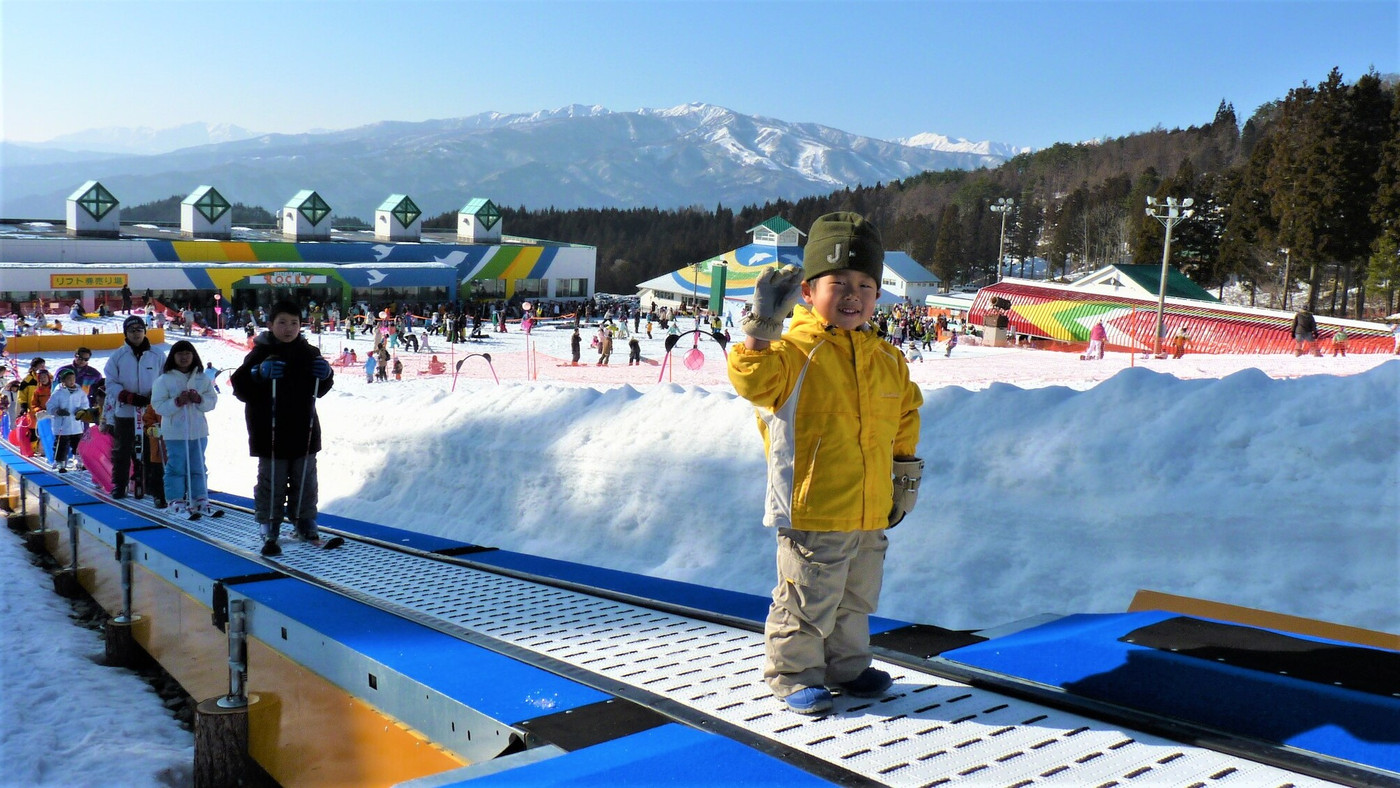 冬は雪遊び、オフシーズンも楽しさいっぱい。山を楽しむリゾートホテル4068791
