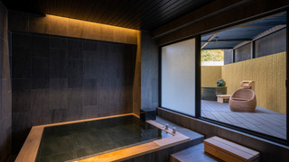 プラチナ・スイート朧月【源泉かけ流し　露天風呂付き客室】禁煙 [スイート] [和室] [禁煙]