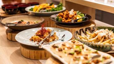 ビュッフェ料理 / 1