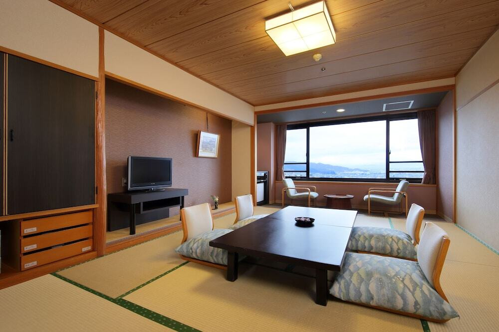 西の館　10畳和室　アルプスビュースタンダード
