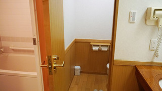 ツインルーム 専用バスルーム