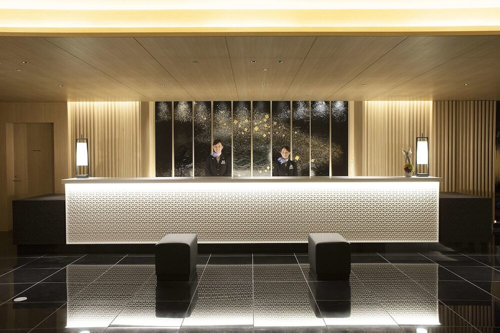 朝食ビュッフェが嬉しい！靴を脱いで寛げる和モダンホテル4054095