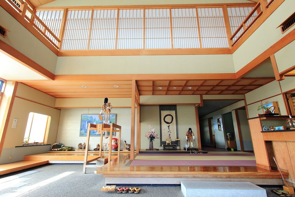 内部エントランス