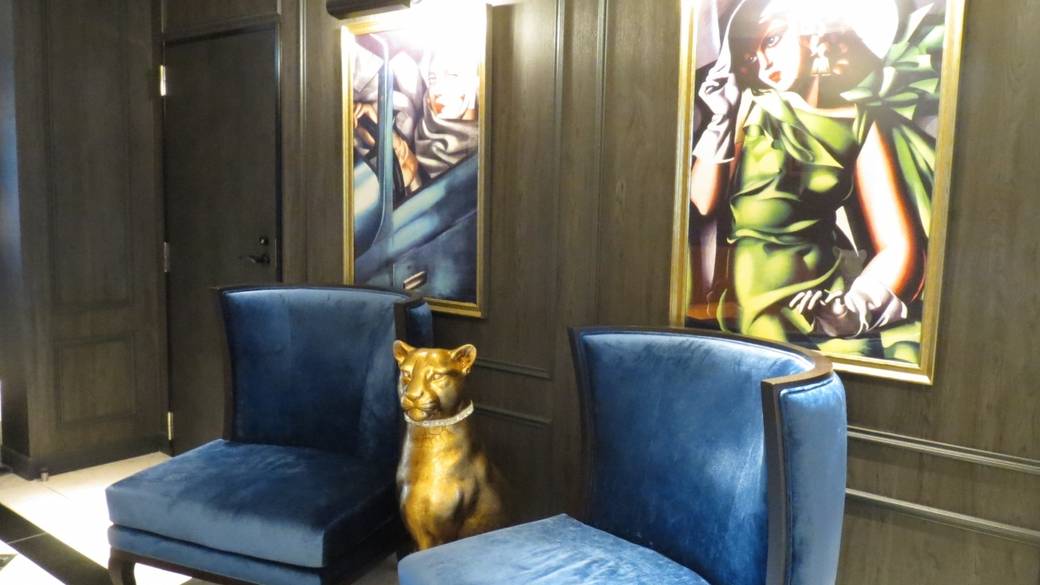 フロント チェア / 2