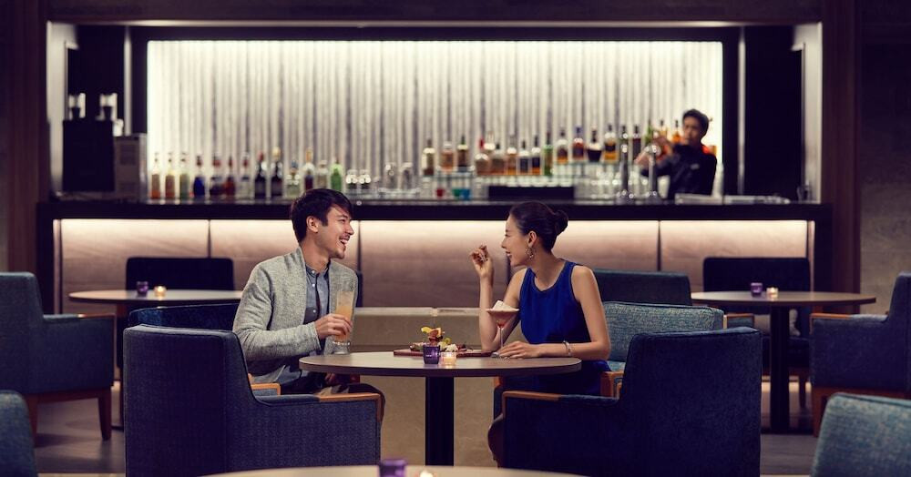 ロビーラウンジ