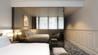 ユニバーサルクイーン 禁煙