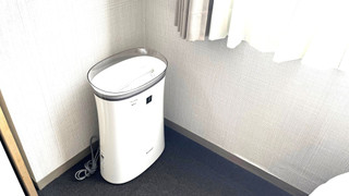 シングルルーム セミダブルベッド 1台 禁煙