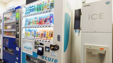 自動販売機 / 3