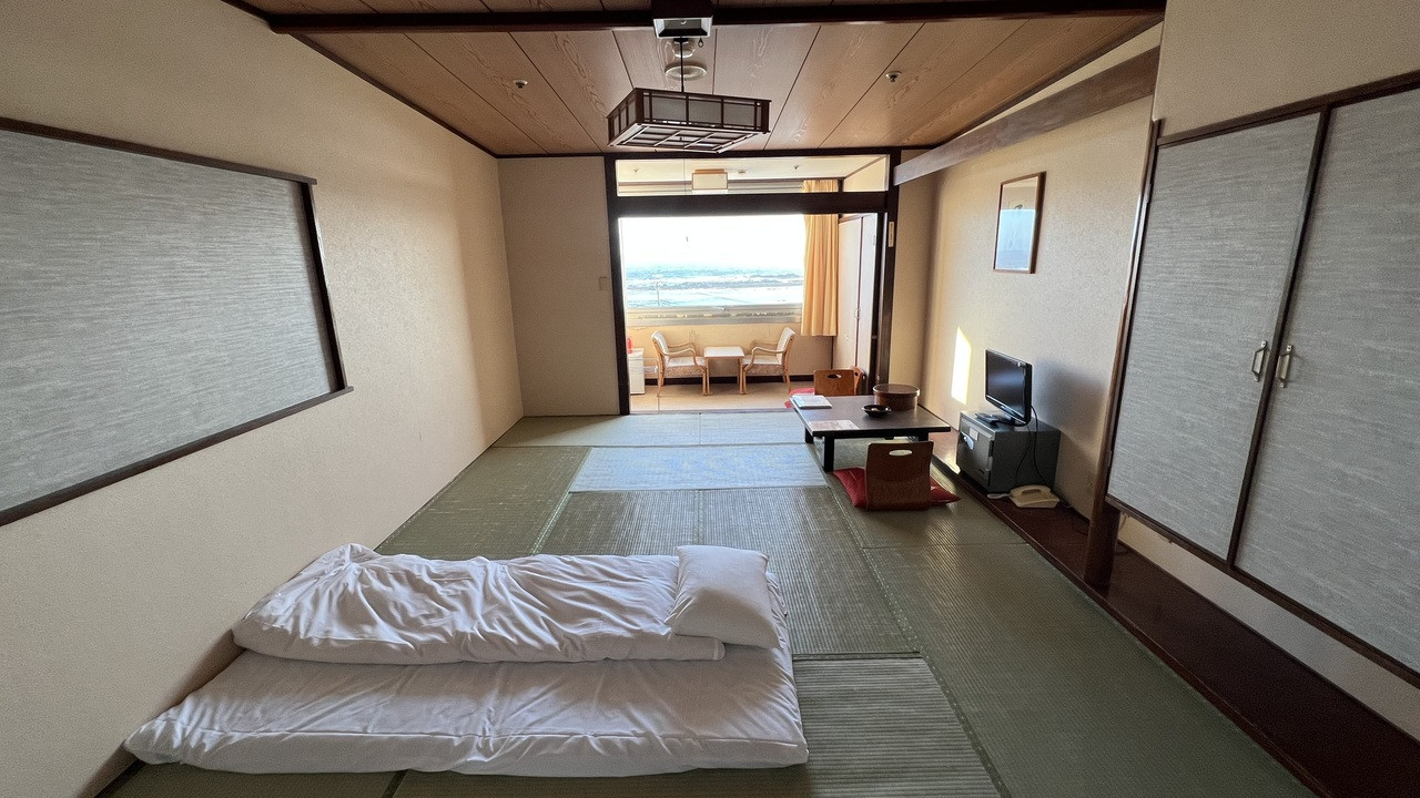 純和風の客室。