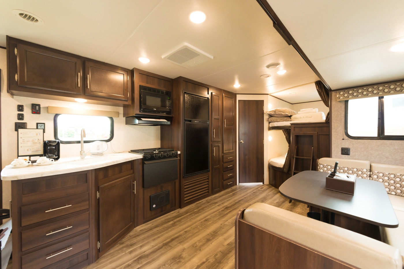 海辺の休日を2人きり♪松原と大海原に心落ち着く宿4085237