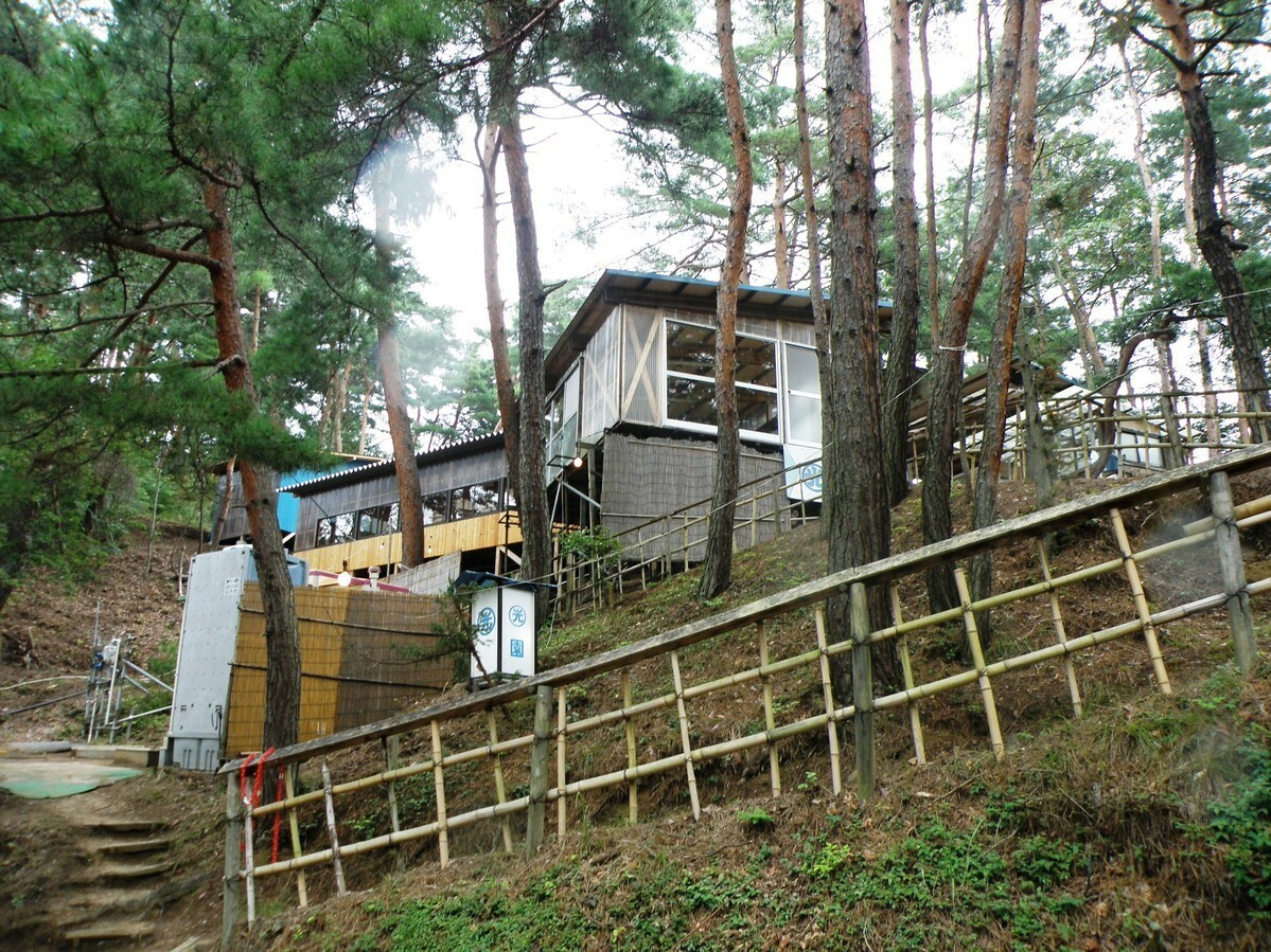 「丸光園松茸山」外観 778614 