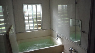 和室 共用バスルーム