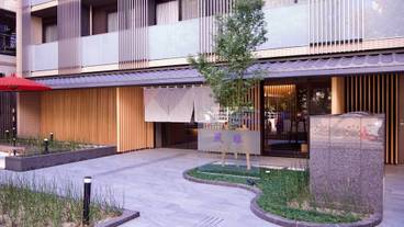 施設の入り口 / 11