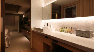 [禁煙] ヒーリング/デラックスダブル キングベッド 1台