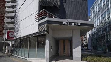 施設の入り口 / 12