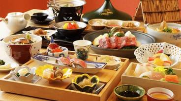 食事・飲み物 / 1