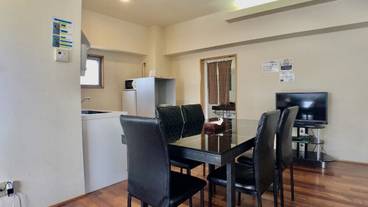 客室内のダイニングエリア / 26