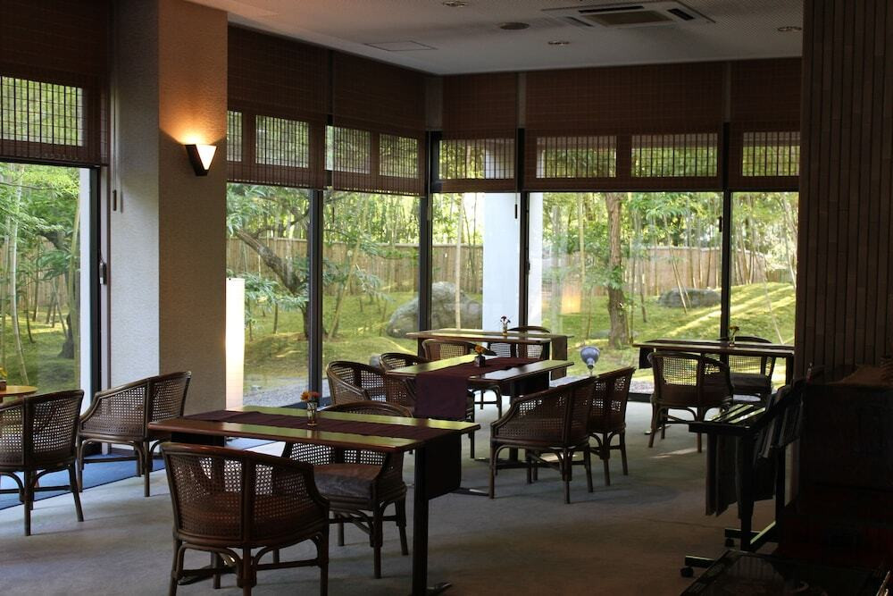 ロビー応接スペース