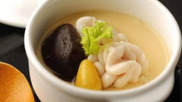 食事・飲み物 / 8