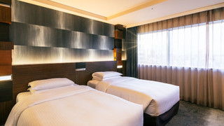 プレミアツインルーム [禁煙] 大人の人数に応じてエキストラベッドをご用意いたします