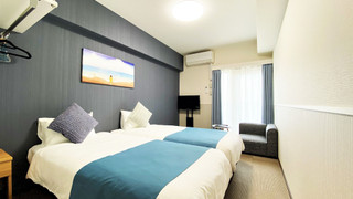 ロマンティック ツインルーム シングルベッド 2 台 禁煙 リバービュー