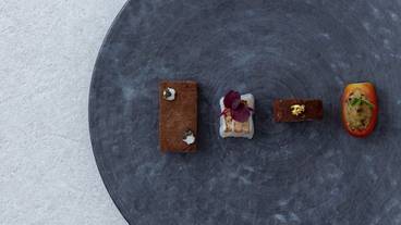 食事・飲み物 / 12