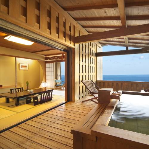 朝日きらめく海を眺めて
温泉を心ゆくまで / 1