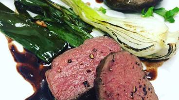 食事・飲み物 / 16