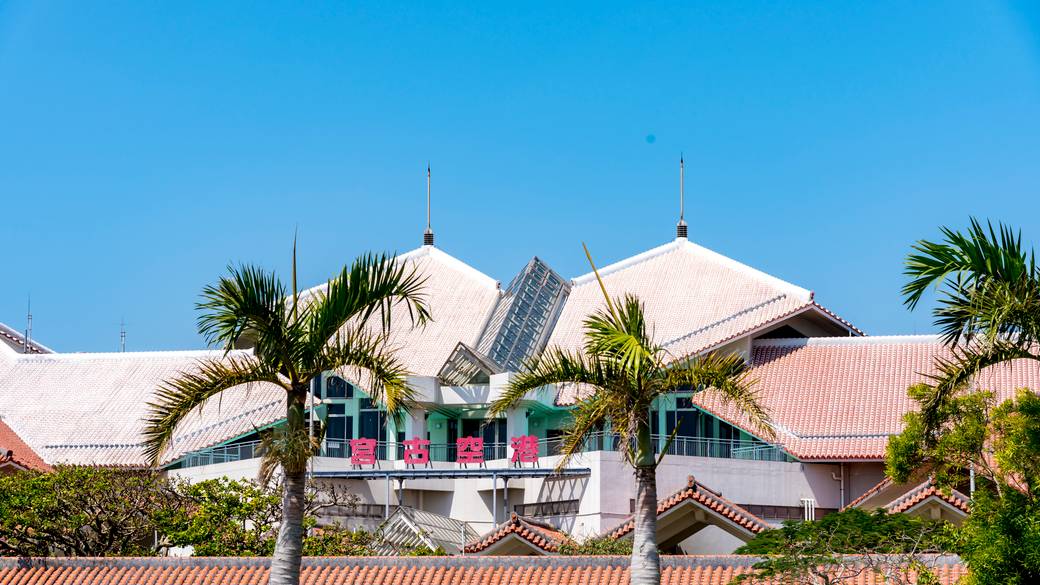 宮古空港に到着
来間島までドライブ / 2
