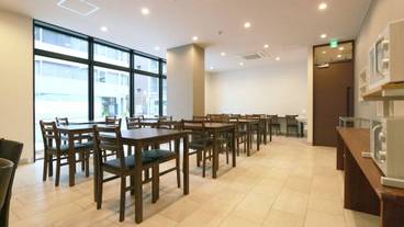 食事・飲み物 / 1