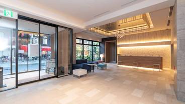 施設の入り口 / 10