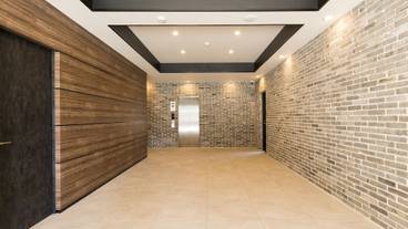 内部エントランス / 1