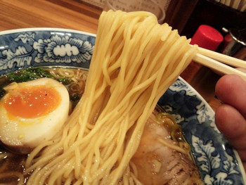 「麺屋 楼蘭」料理 370518 麺リフト