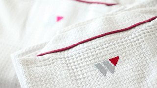 [禁煙] セミダブルルーム  (12.5平米/ベッド幅140cm/1-2名利用)