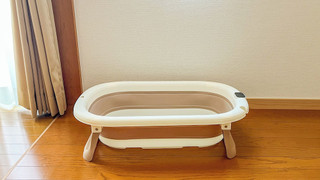 Cottage (capacity 4) with private dog run