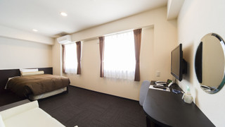 プレミアツインルーム 禁煙 (ユニットバス付)