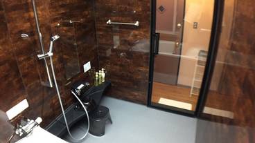 施設の正面 / 16