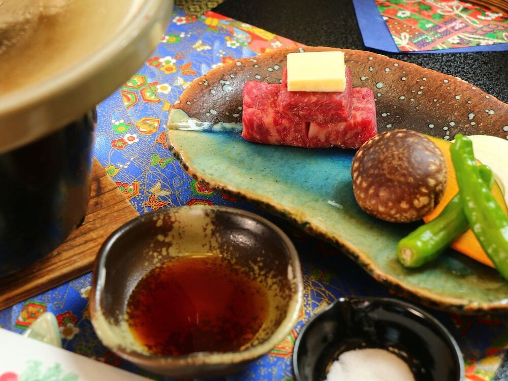 旅館のお食事処