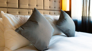 デラックスツインB シングルベッド2台 禁煙