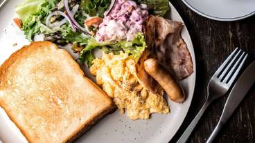 朝食スペース / 8