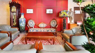 ロビー応接スペース / 4