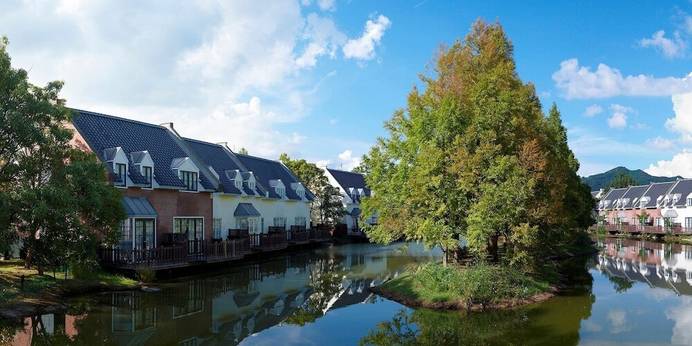 フォレストヴィラ ハウステンボス(長崎県 リゾートホテル) / 1