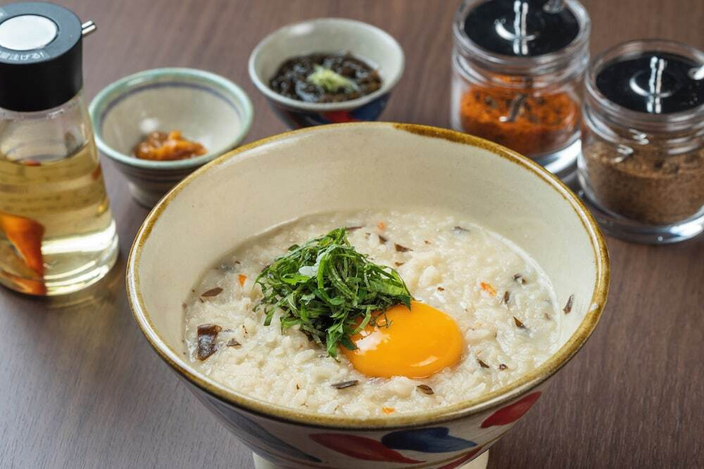 朝食