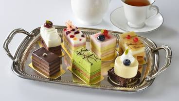 ロビーラウンジ / 6