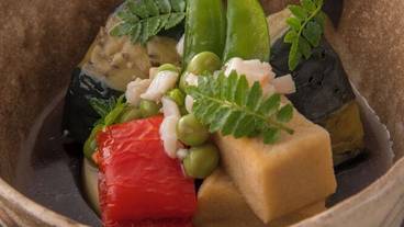 食事・飲み物 / 7