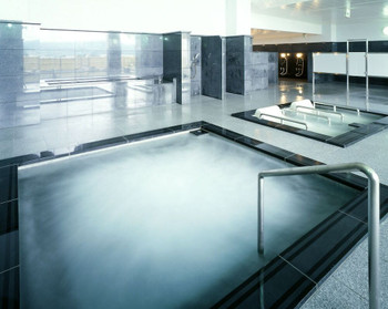 雄大な大自然の中、天然温泉に癒される至福の時間を堪能4288368