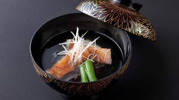 食事・飲み物 / 6