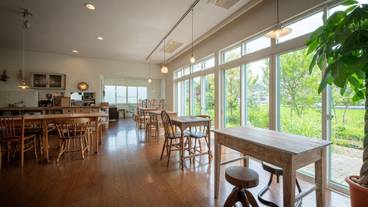 朝食スペース / 3